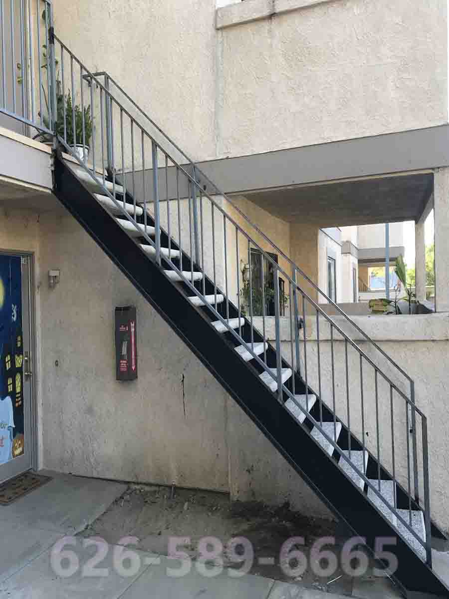 室外铁楼梯扶梯WTO-0001
