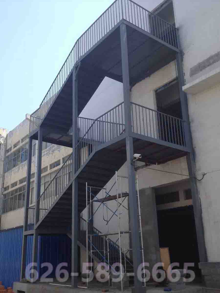 室外铁楼梯扶梯WTO-0004